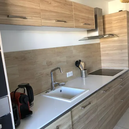 Meuble De Tourisme Classe 3 Etoiles - 2 Pieces Avec Terrasse Et Parking Lägenhet Antibes